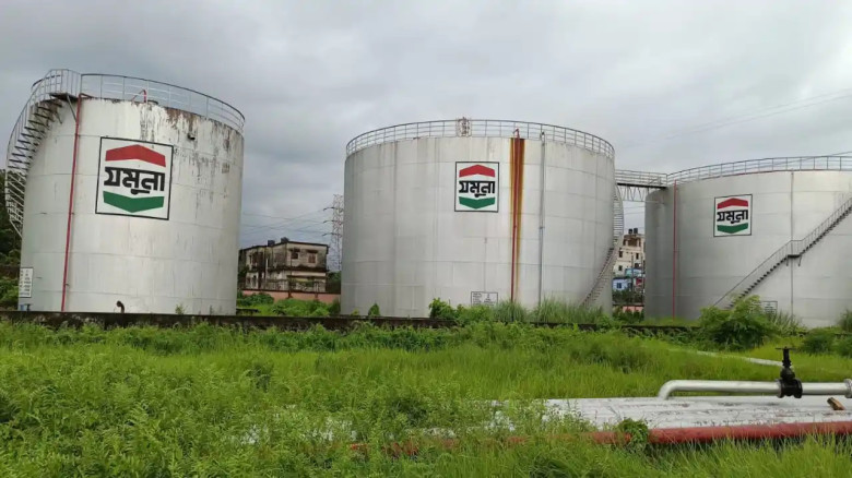 জ্বালানি সংকটের মধ্যেও একের পর এক বিতর্কে যমুনা অয়েল